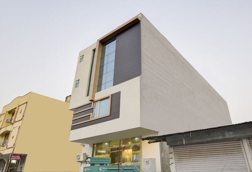 Treebo Trend Hotel Morgan