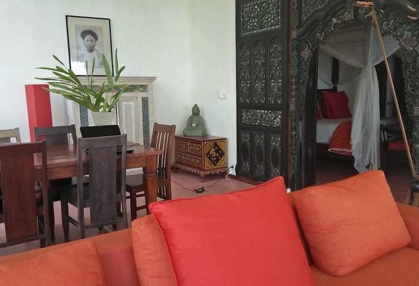 Gamrang Beach Villa With 4 Bedrooms