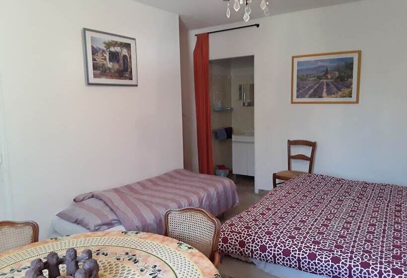 B&b La Tour D Augusta