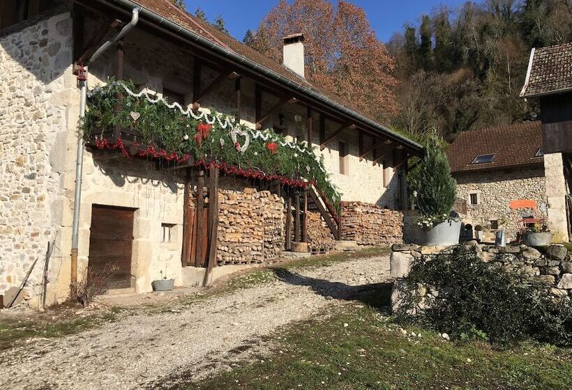 B&b Les Lodges De La Cascade