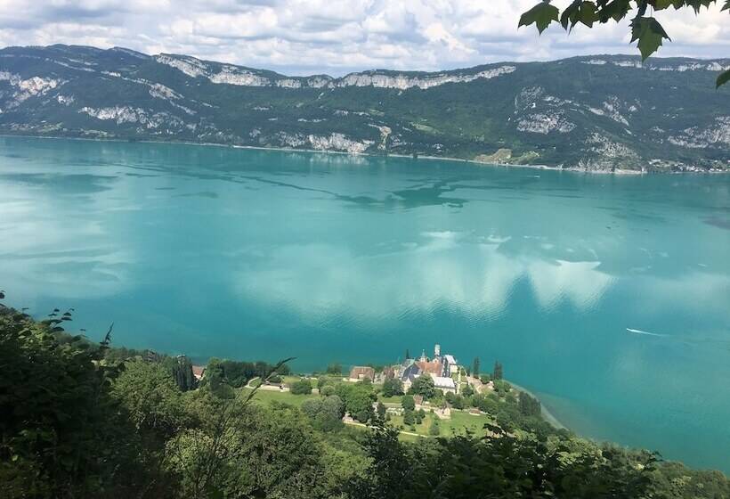 B&b Les Lodges De La Cascade