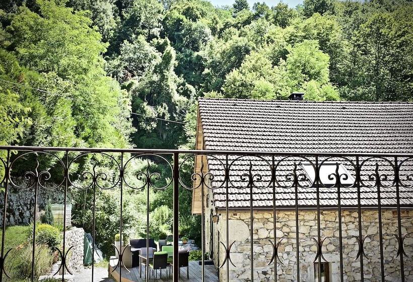 B&b Les Lodges De La Cascade