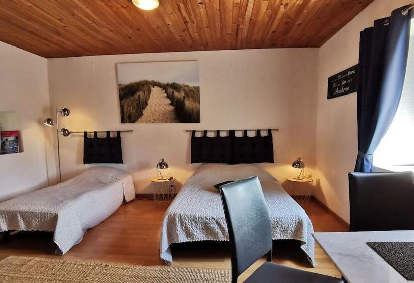 مبيت وإفطار Au Jardin De Creachavel