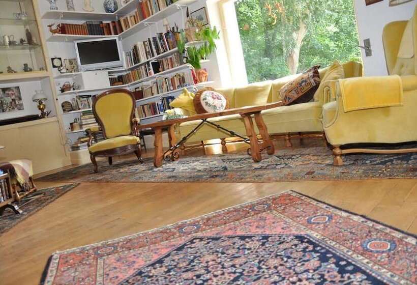 مبيت وإفطار Château De La Villette