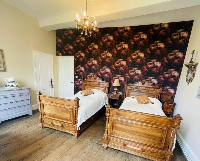 Domaine De Lalat   B&b With En Suite Bathrooms All Rooms With Garden Views