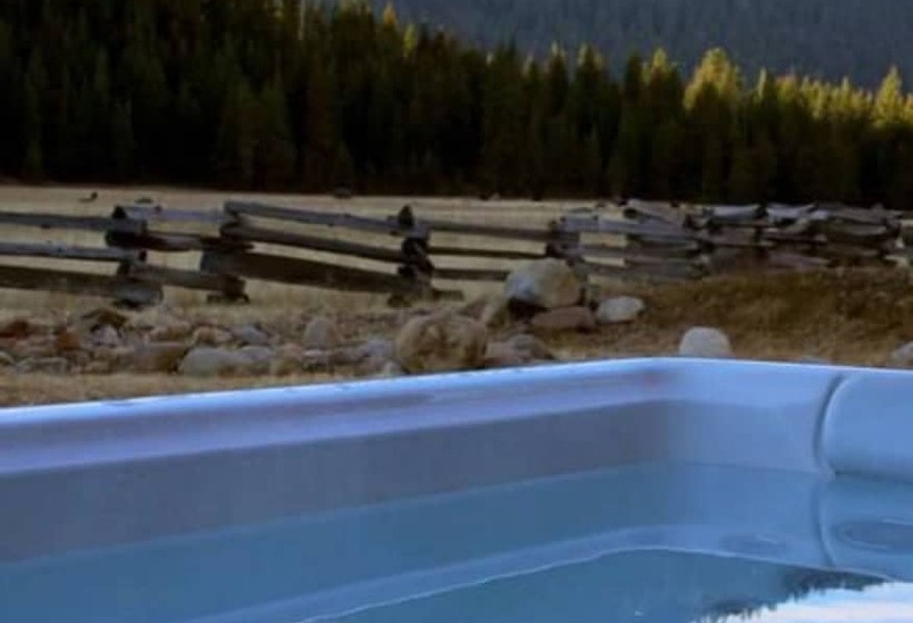 צימר Highlands Ranch Resort