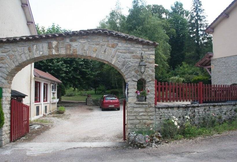 צימר La Petite Suisse Bourguignonne