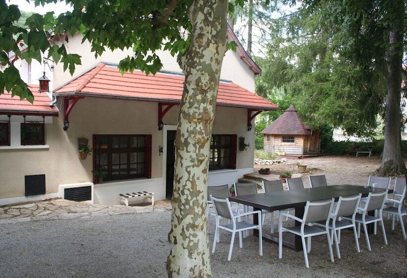 צימר La Petite Suisse Bourguignonne