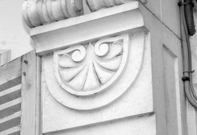 住宿加早餐  La Vieille France