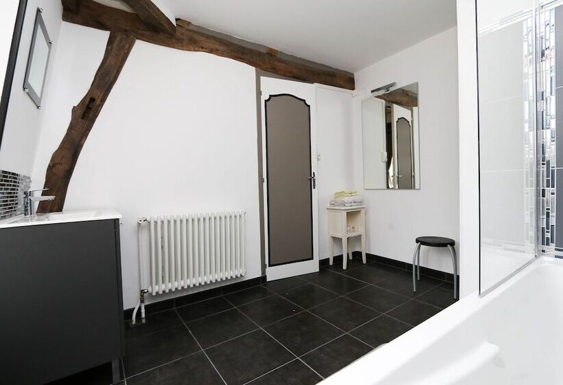 住宿加早餐  La Vieille France