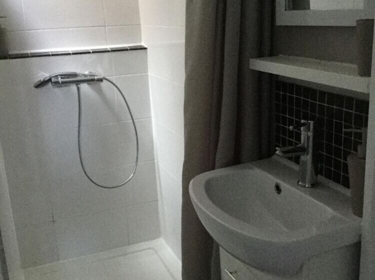 Bed and Breakfast Le Clos De La Tour