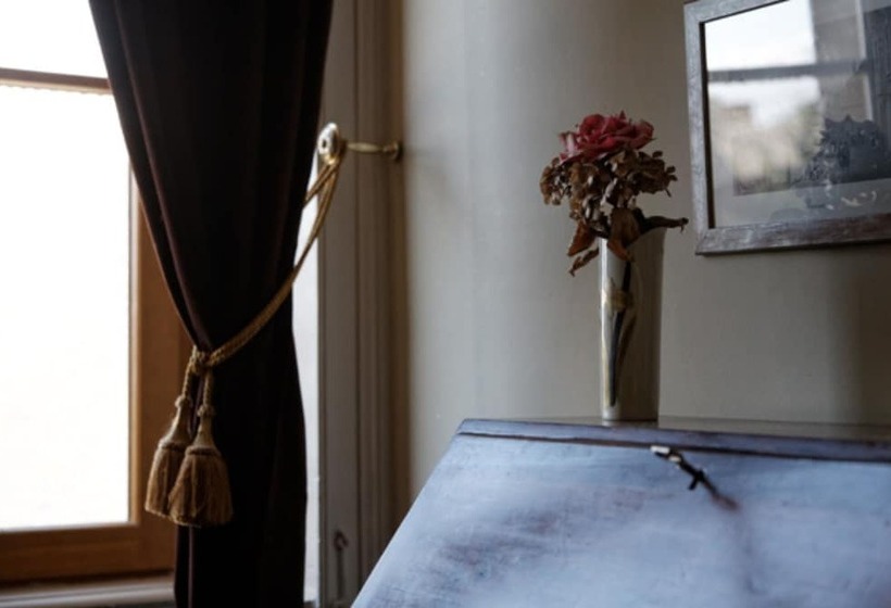 مبيت وإفطار Le Manoir De Magneville