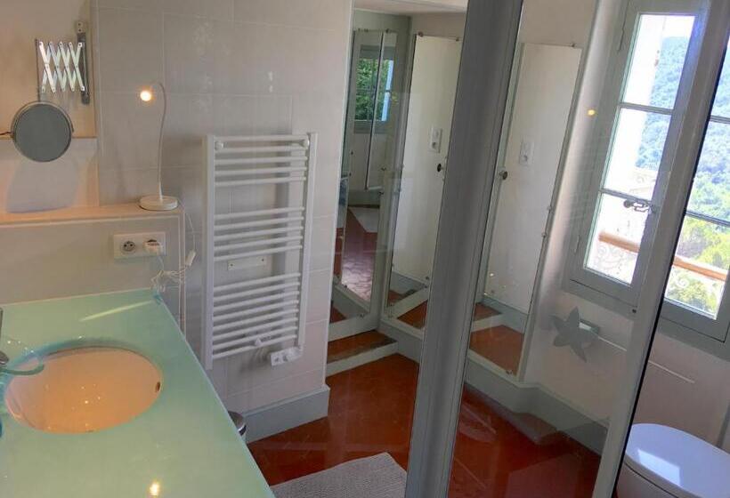 مبيت وإفطار Les Chapeliers