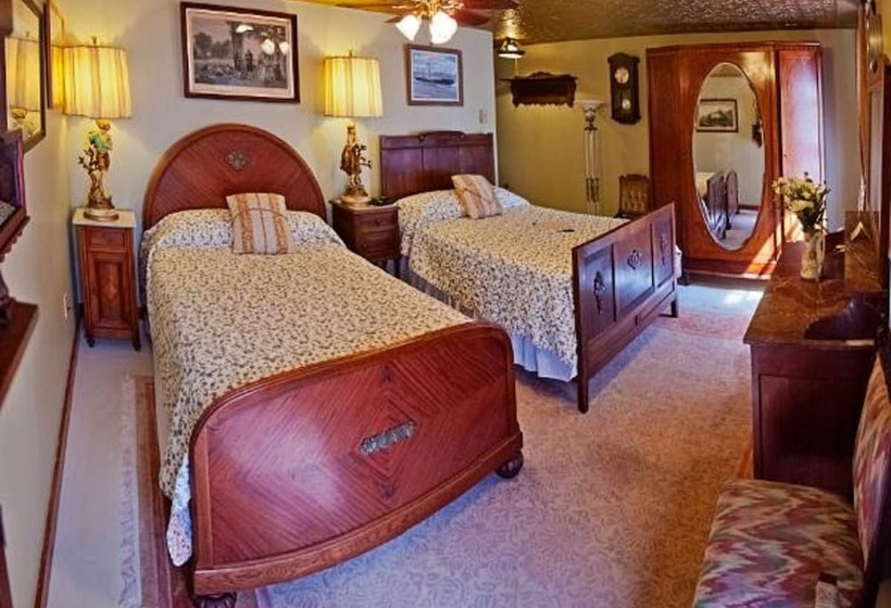 مبيت وإفطار Old Winterport Commercial House
