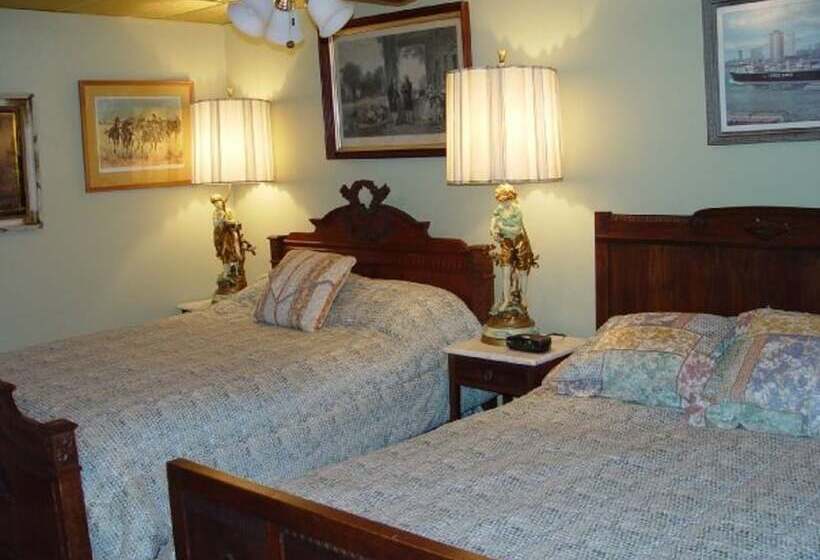 مبيت وإفطار Old Winterport Commercial House