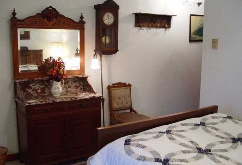 مبيت وإفطار Old Winterport Commercial House