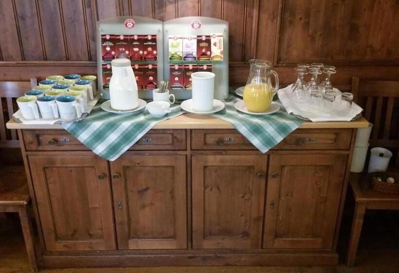 Отель Pfaubräu