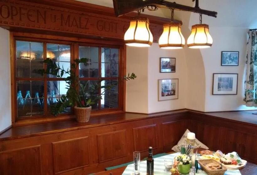 Отель Pfaubräu