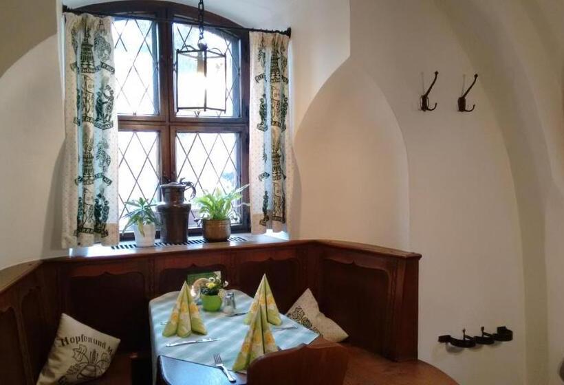 Отель Pfaubräu