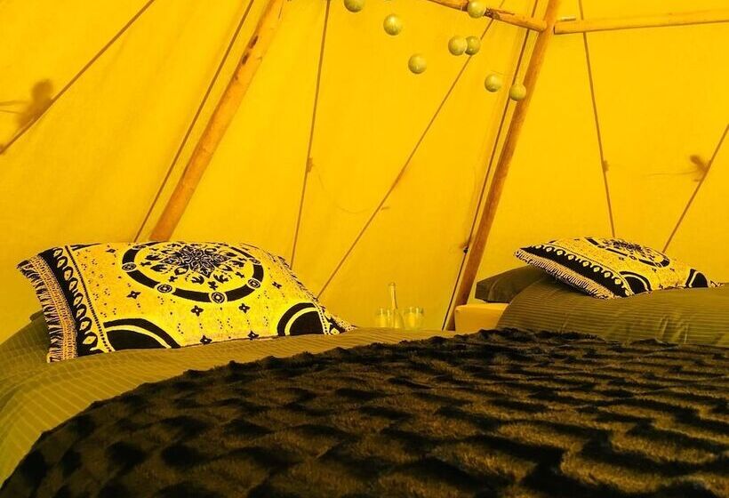 호텔 Aurora Glamping By The Whales