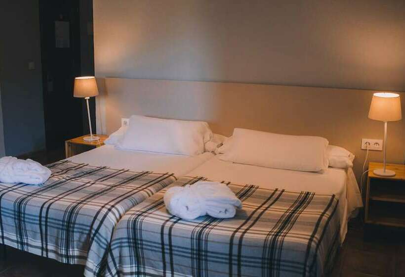 فندق Balneario De Manzanera El Paraíso