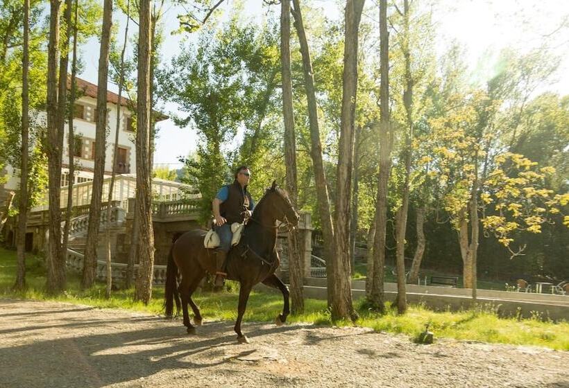 فندق Balneario De Manzanera El Paraíso