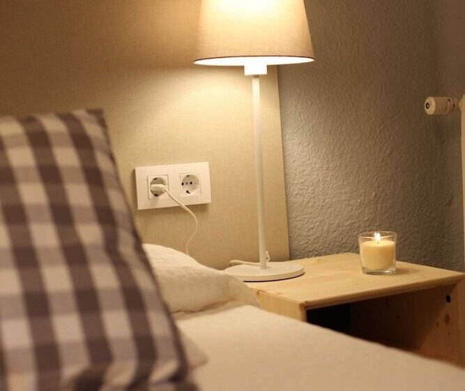 فندق Balneario De Manzanera El Paraíso