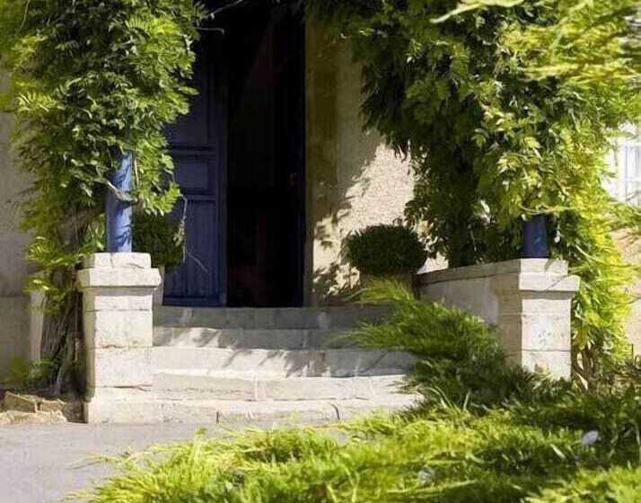 בית מלון כפרי Chateau De Projan