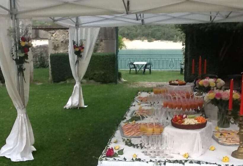 Отель Château D'herbelon