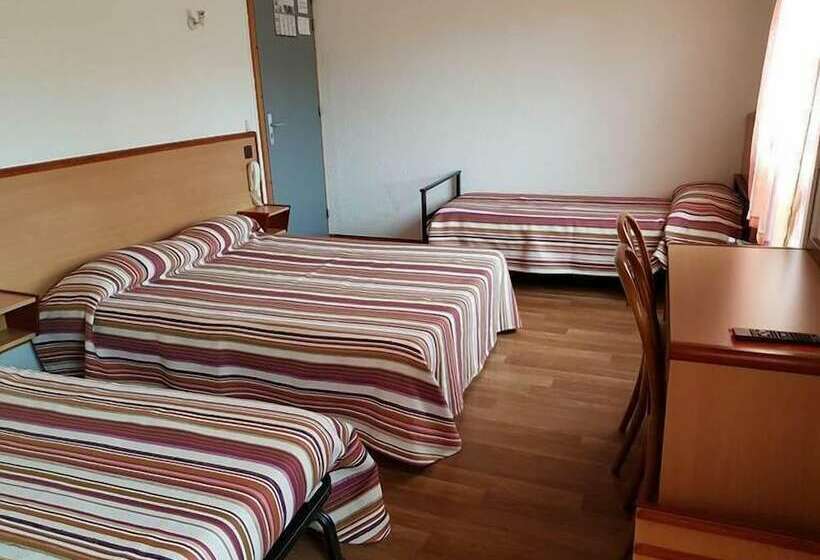 فندق Hôtel Du Lac