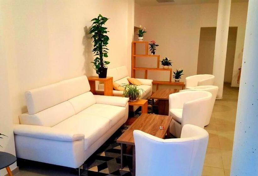 ホテル Hôtel Restaurant Mas Del Gall