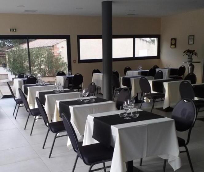 ホテル Hôtel Restaurant Mas Del Gall