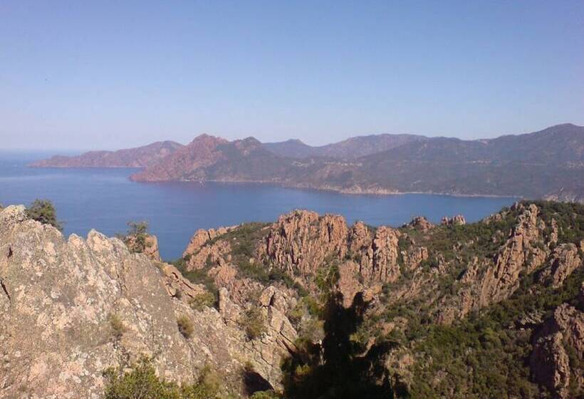 בית מלון כפרי Hôtel U Pozzu