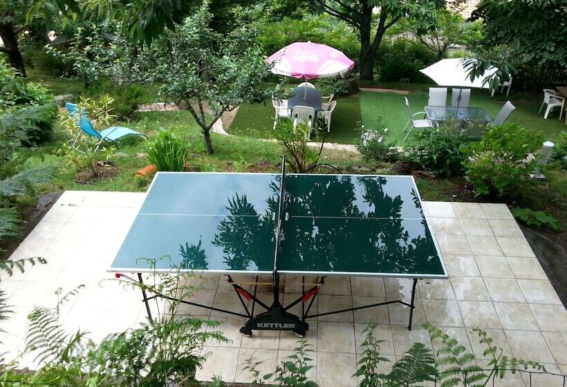 בית מלון כפרי Hôtel U Pozzu