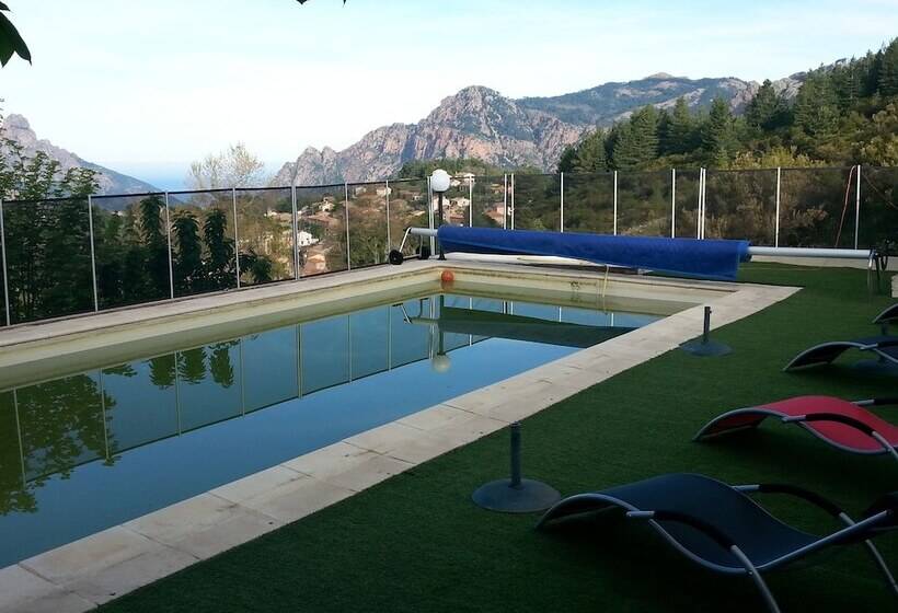 בית מלון כפרי Hôtel U Pozzu