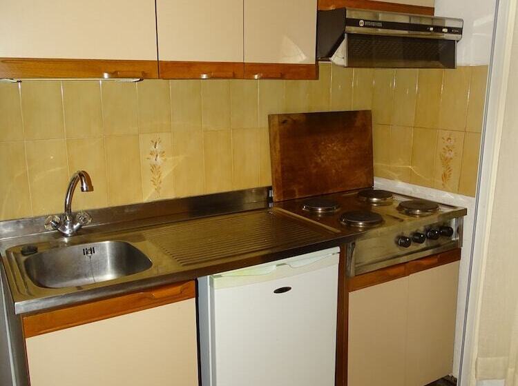 בית מלון כפרי Hôtel U Pozzu