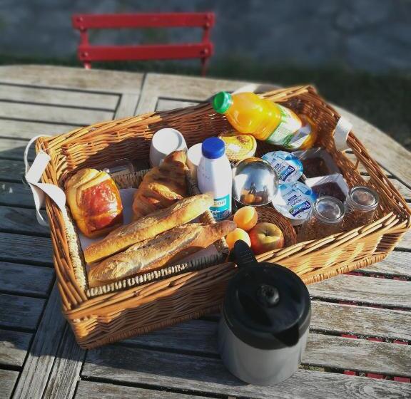 Отель Les Tramois