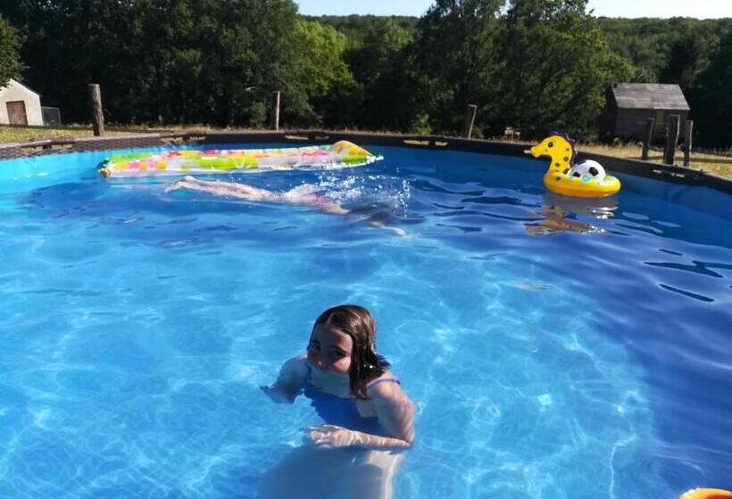 Отель Les Tramois