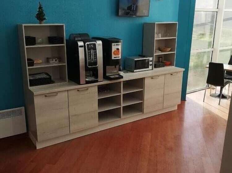 酒店 Mervil Airport