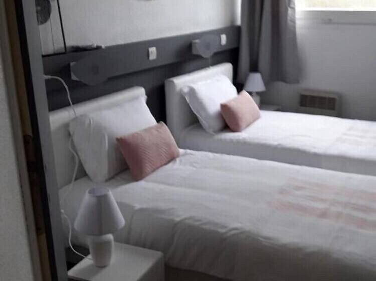 酒店 Mervil Airport