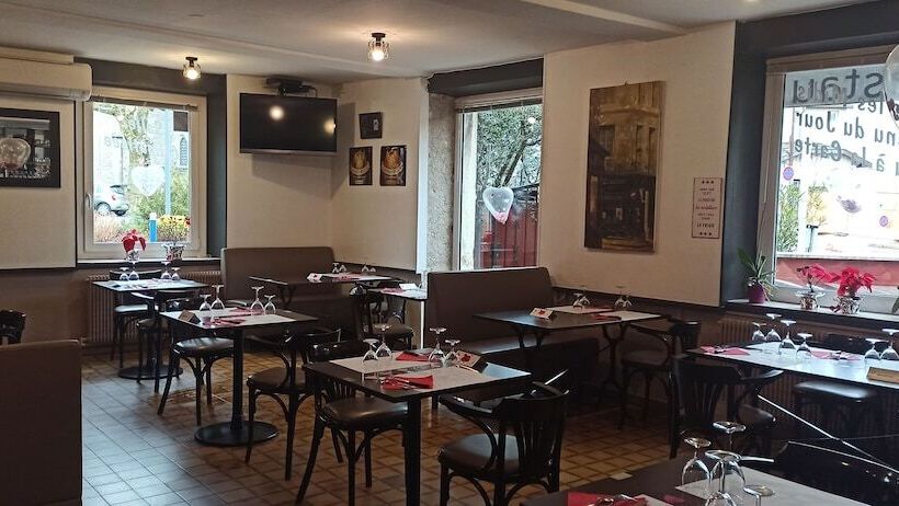 בית מלון כפרי Restaurant La Place