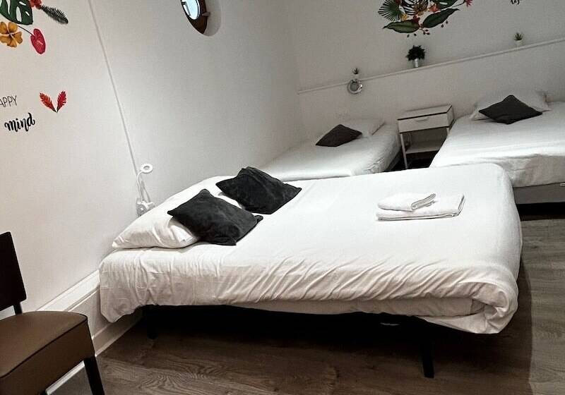 בית מלון כפרי Restaurant La Place