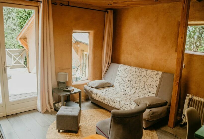 Сельский отель Domaine En Terre Happy