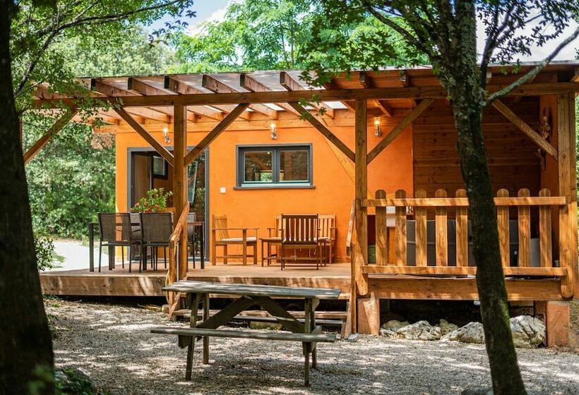 Сельский отель Domaine En Terre Happy