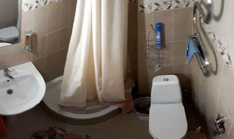 هتل Starinny Tallin