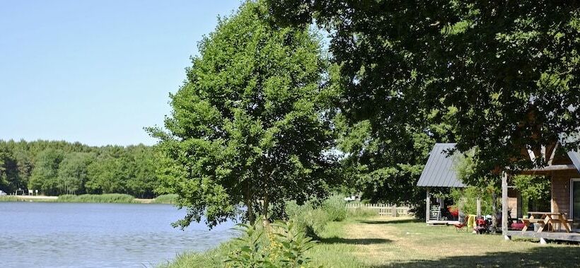 酒店 Village Huttopia Lac De Rillé