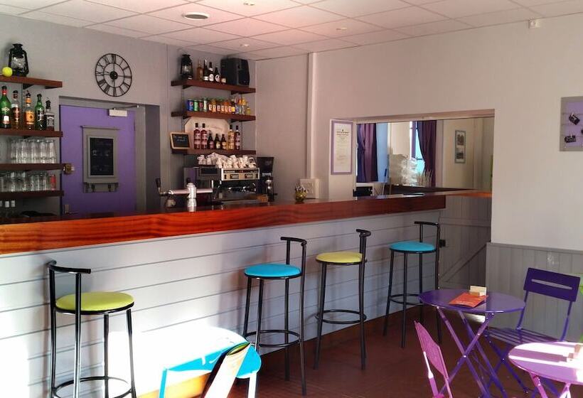 호텔 Vvf Cantal Salers Vendes