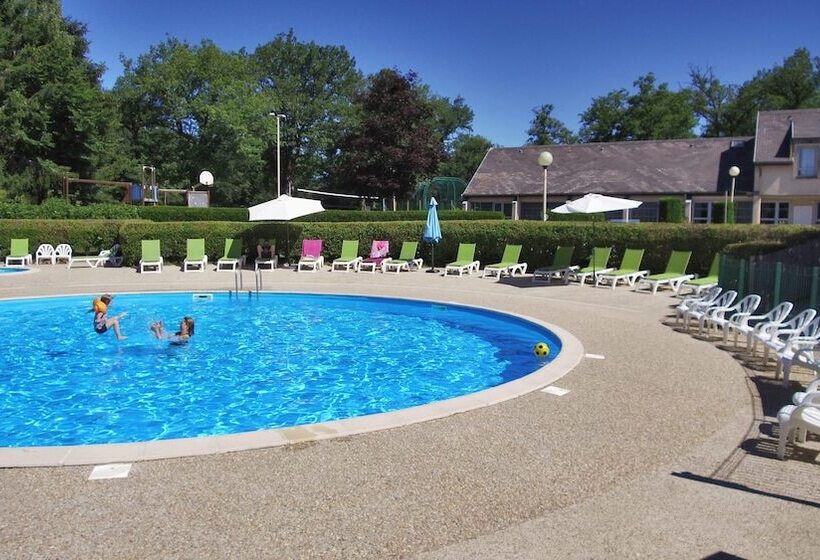 호텔 Vvf Cantal Salers Vendes