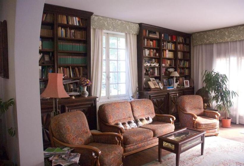 Le Clos Des Cedres B&b