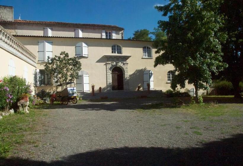 Le Clos Des Cedres B&b
